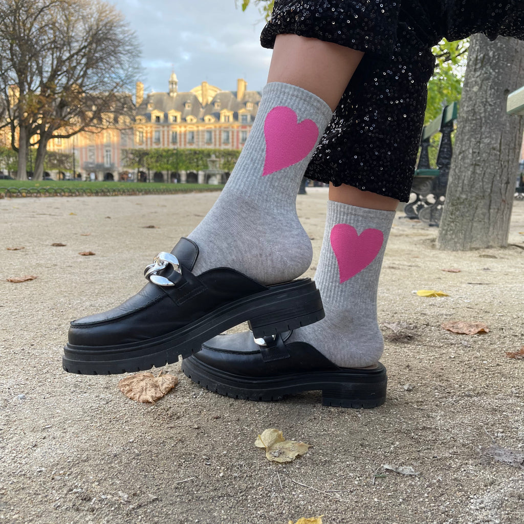 Chaussettes Grises Cœur Rose